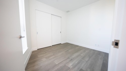 3Th-1342 Johnston Road, White Rock, BC 