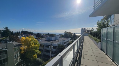 3Th-1342 Johnston Road, White Rock, BC 