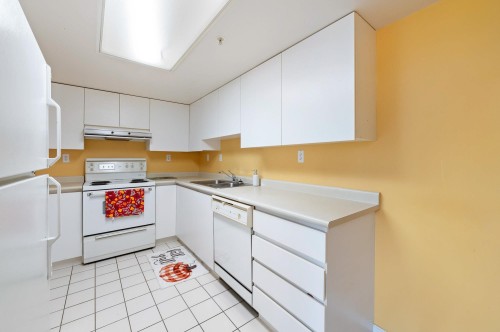 503-10082 148 Street, Surrey, BC 