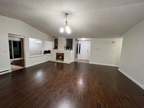 8846 Queen Mary Boulevard, Surrey, BC 