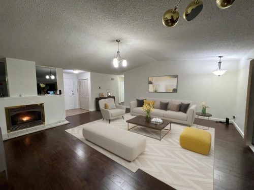 8846 Queen Mary Boulevard, Surrey, BC 