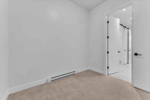 112-13929 105 Boulevard, Surrey, BC 