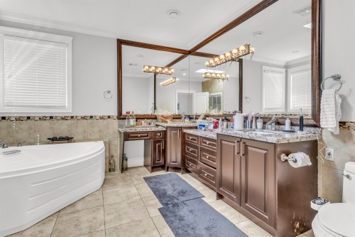 13884 89A Avenue, Surrey, BC 