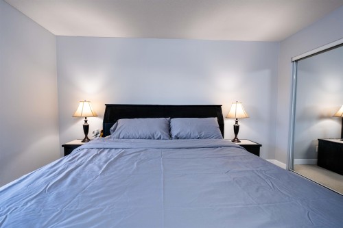 305-13733 74 Avenue, Surrey, BC 