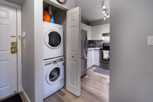 305-13733 74 Avenue, Surrey, BC 