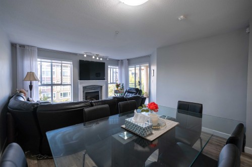 305-13733 74 Avenue, Surrey, BC 