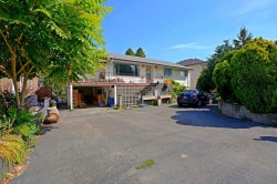 11755 72 Avenue  Delta, BC V4E 1Z2