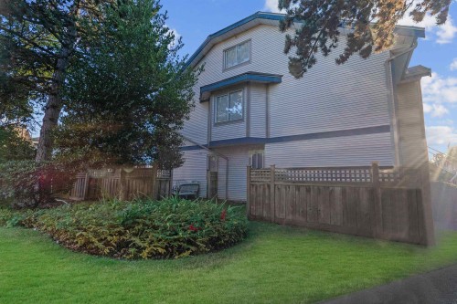 113-7837 120A Street, Surrey, BC 