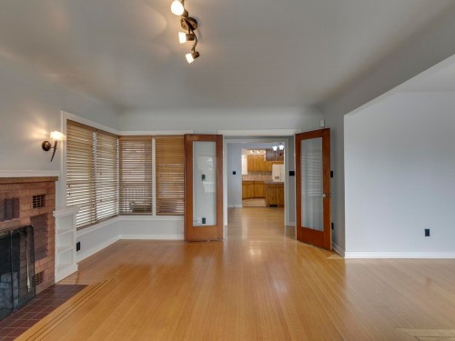 33700 3Rd Avenue, Mission, BC 