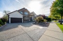 7568 149 Street, Surrey, BC 