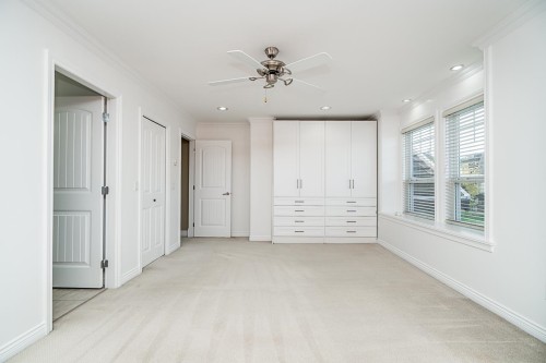 7568 149 Street, Surrey, BC 