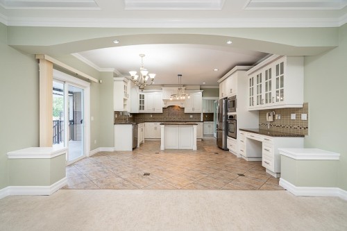 7568 149 Street, Surrey, BC 