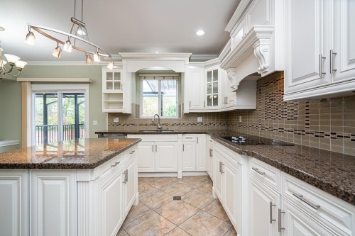 7568 149 Street, Surrey, BC 