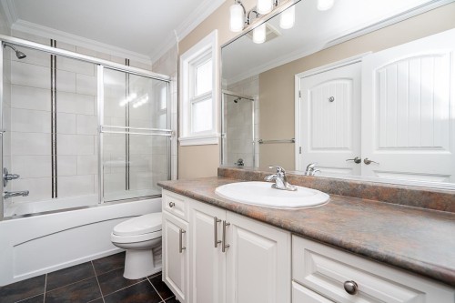 7568 149 Street, Surrey, BC 