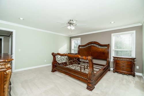 7568 149 Street, Surrey, BC 