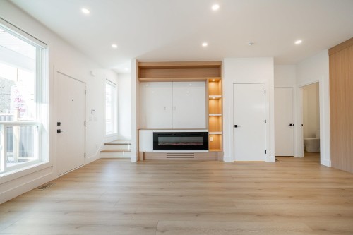 102-16693 16 Avenue, Surrey, BC 