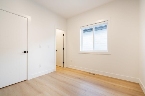 102-16693 16 Avenue, Surrey, BC 