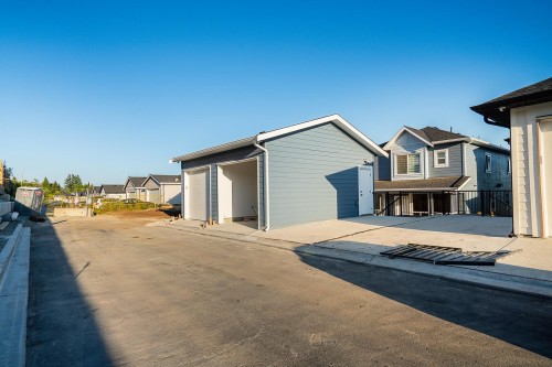 102-16693 16 Avenue, Surrey, BC 