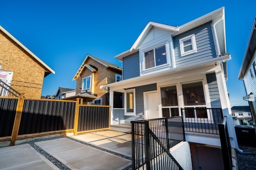 102-16693 16 Avenue, Surrey, BC 