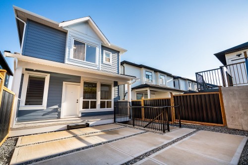 102-16693 16 Avenue, Surrey, BC 