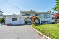 32678 Pandora Avenue  Abbotsford, BC V2T 3X1