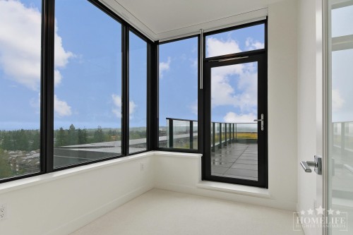 1302-1588 Johnston Road, White Rock, BC 