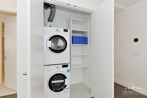 1302-1588 Johnston Road, White Rock, BC 