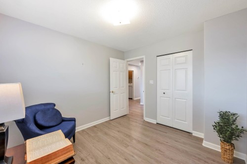 16339 95Th Avenue, Surrey, BC 