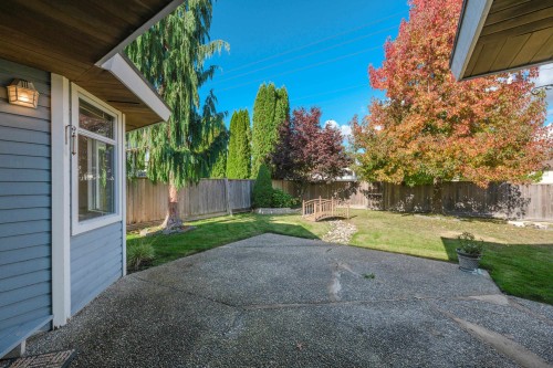 16339 95Th Avenue, Surrey, BC 