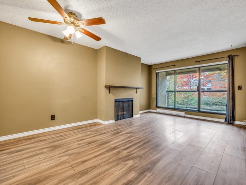 211-10157 University Drive, Surrey, BC 