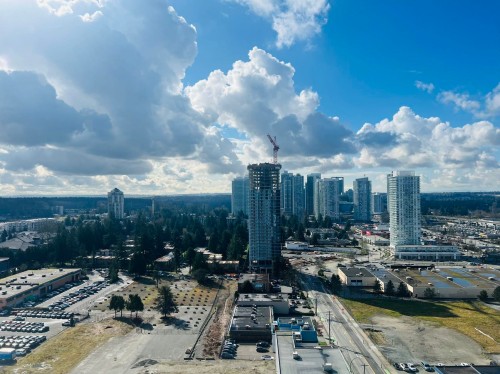 2003-10428 Whalley Boulevard, Surrey, BC 