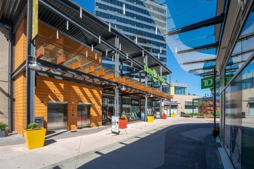 223-13897 Fraser Highway, Surrey, BC 