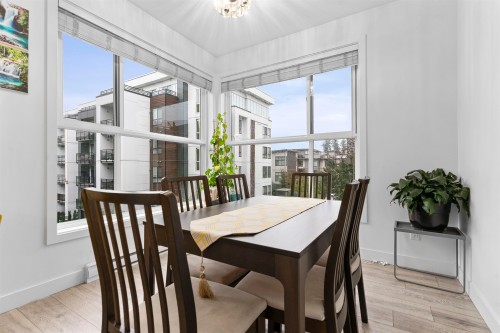 306-7809 209 Street, Langley, BC 