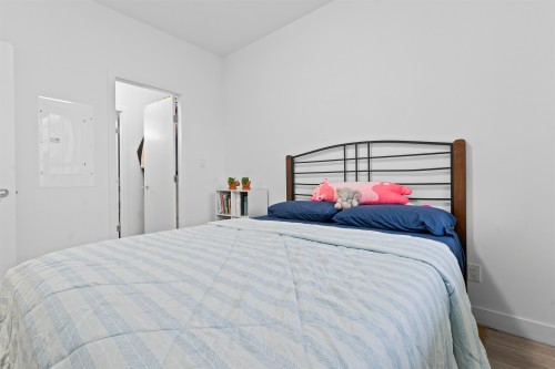 306-7809 209 Street, Langley, BC 