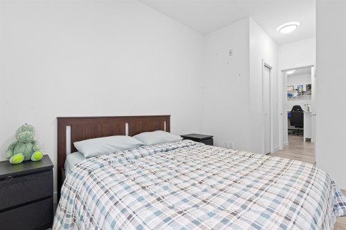 306-7809 209 Street, Langley, BC 