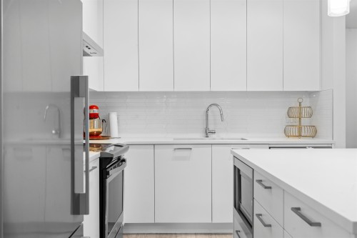 306-7809 209 Street, Langley, BC 