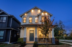 16595 25a Avenue  Surrey, BC V3Z 9W9