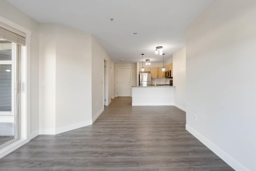 216-13555 Gateway Drive, Surrey, BC 