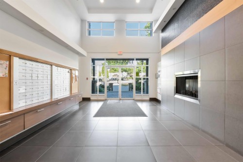 216-13555 Gateway Drive, Surrey, BC 