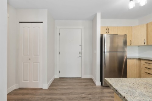 216-13555 Gateway Drive, Surrey, BC 