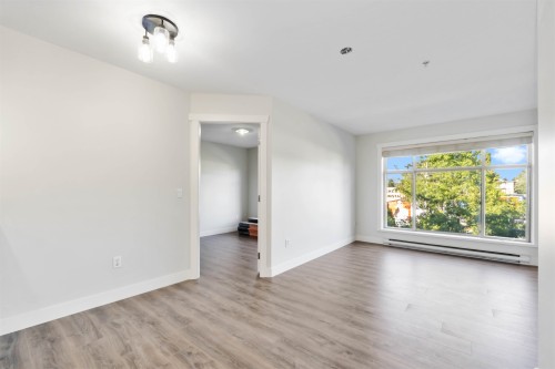 216-13555 Gateway Drive, Surrey, BC 