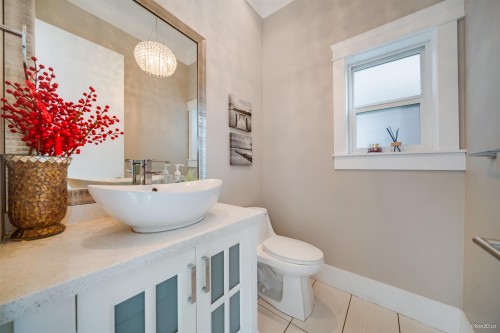 3-1426 Finlay Street, White Rock, BC 