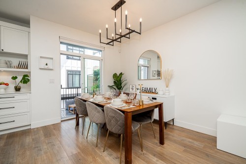 19-6897 201 Street, Langley, BC 