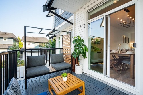 19-6897 201 Street, Langley, BC 