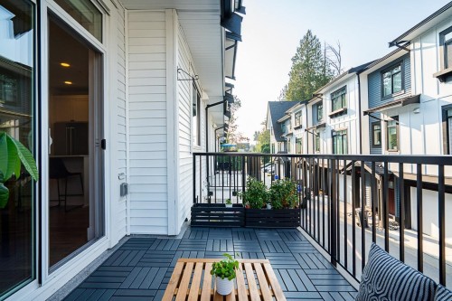 19-6897 201 Street, Langley, BC 