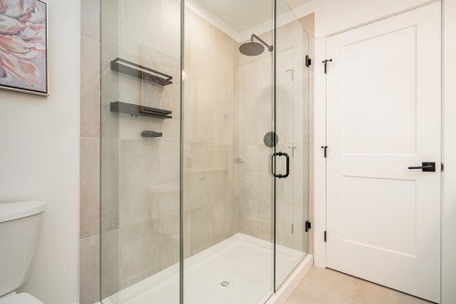 19-6897 201 Street, Langley, BC 