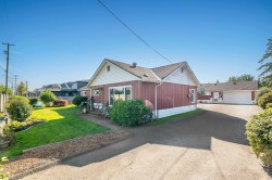 6282 175b Street  Surrey, BC V3S 5Z4