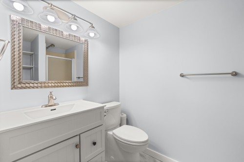 205-1531 Merklin Street, White Rock, BC 