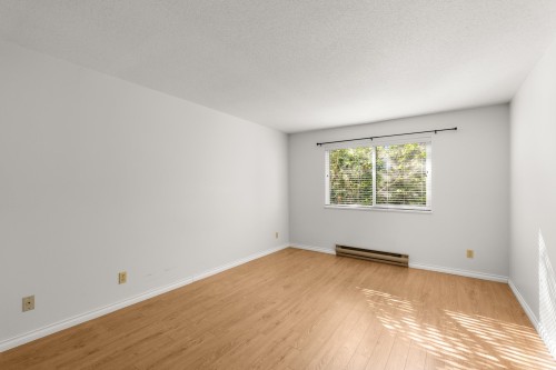 205-1531 Merklin Street, White Rock, BC 