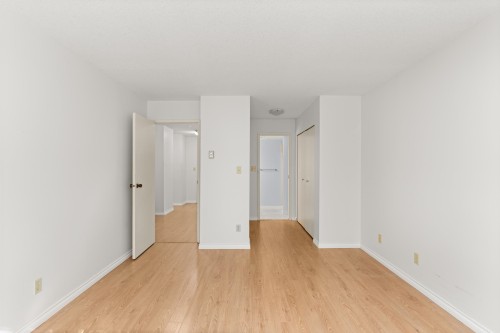 205-1531 Merklin Street, White Rock, BC 